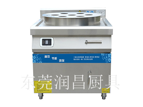 在设计时如何布置学校厨房设备？